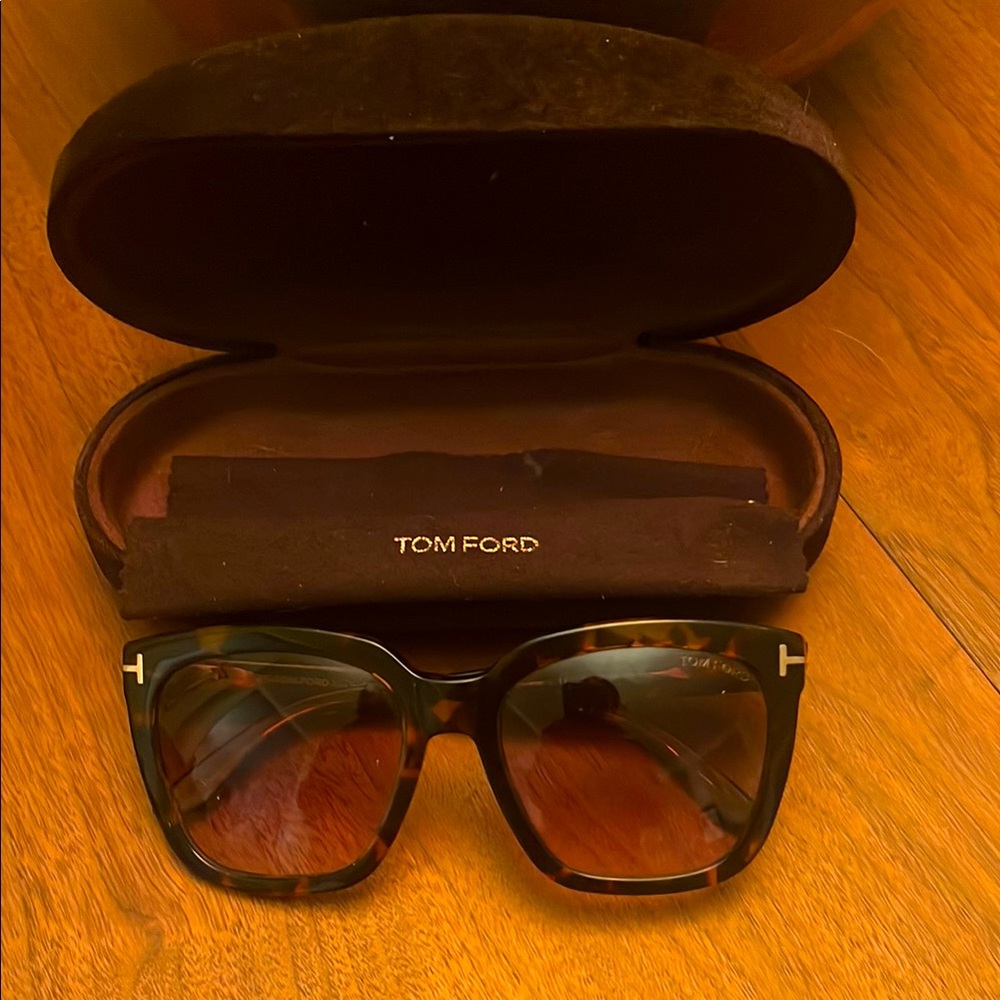 Tom Ford Tortoise Sunglasses